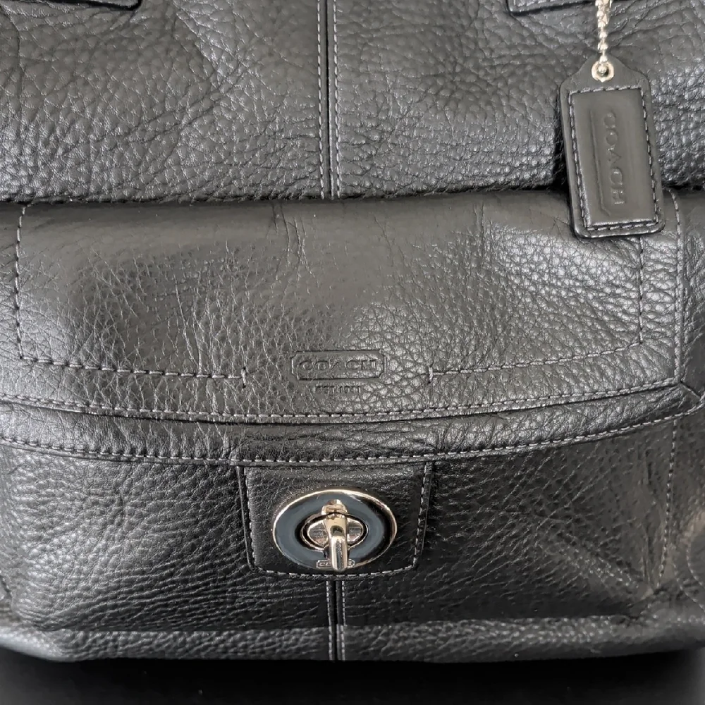 Coach "Penelope" (F19264) Black Soft Pebbled Leather Tote EUC - Picture 6 of 16